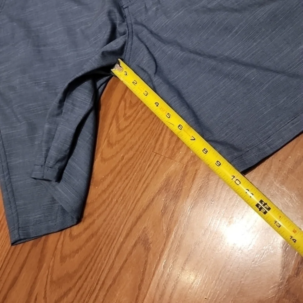 O'Neill short‎ size 36